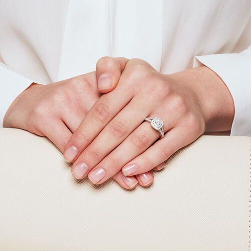 Sir Michael Hill Designer GrandArpeggio Engagement Ring with 0.95 Carat