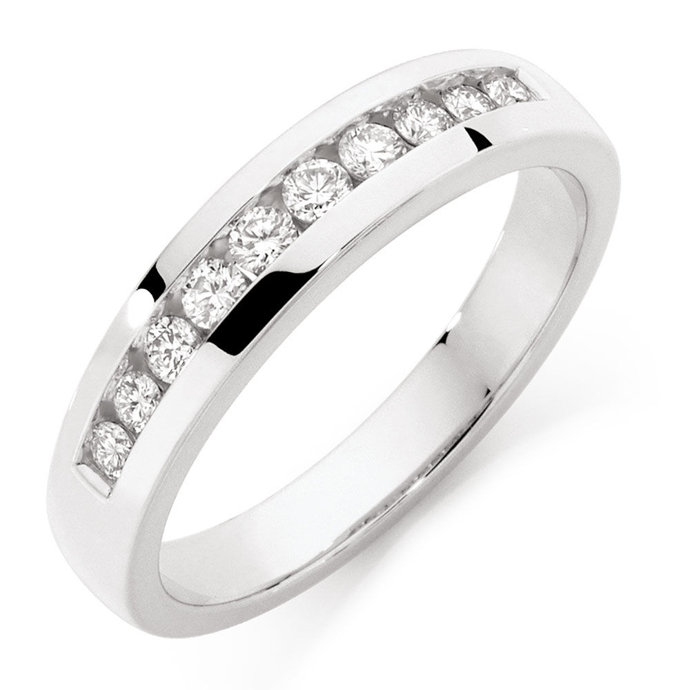 Men's Wedding Band with 1/2 Carat TW of Diamonds in 10kt