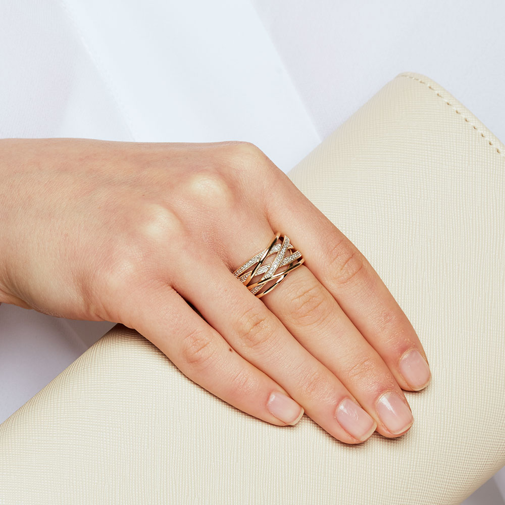 Crossover Ring with 1/4 Carat TW of Diamonds in 10kt Yellow Gold