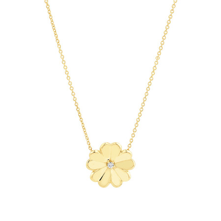 Flower Necklace with Diamonds in 10kt Yellow Gold Flower Necklace with Diamonds in 10kt Yellow Gold