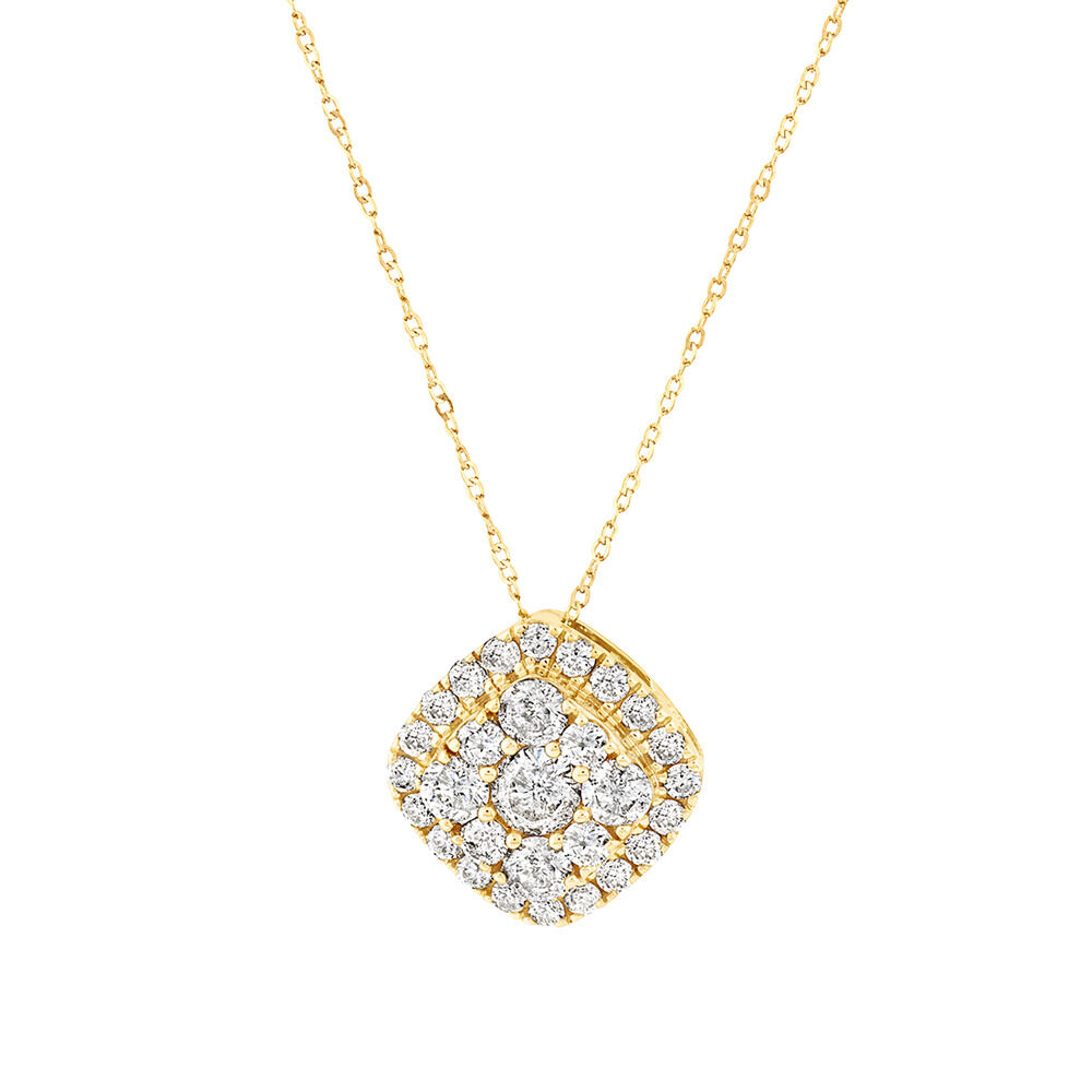 Cluster Pendant with 1 Carat TW of Diamonds in 10kt Yellow Gold