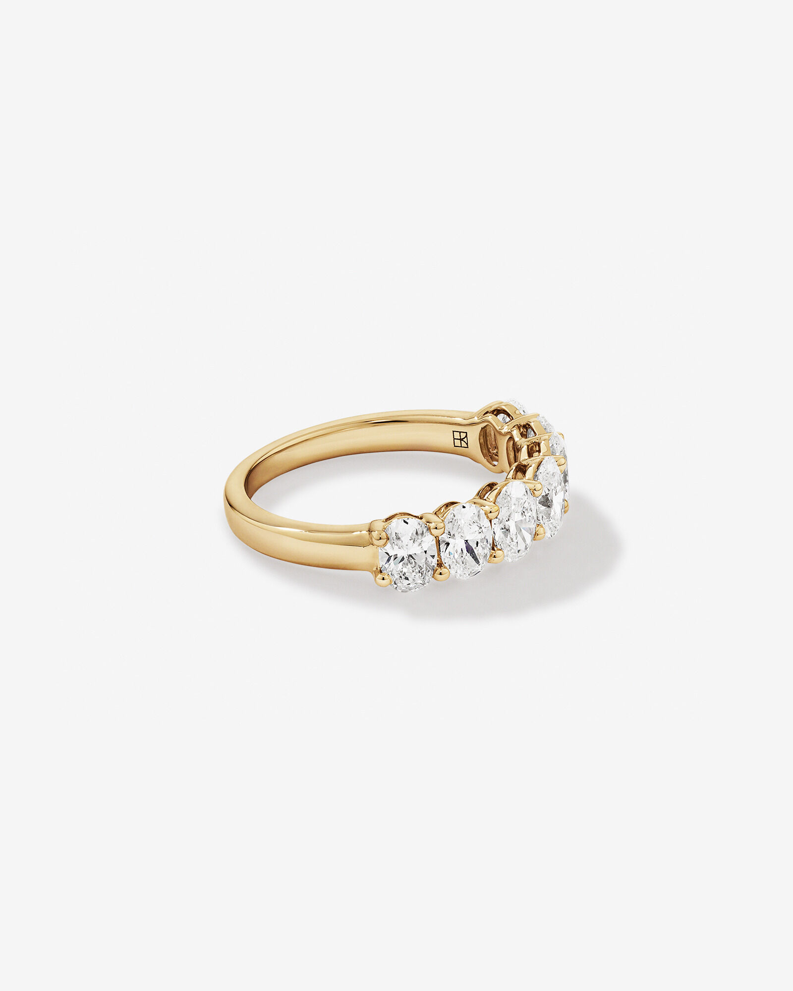 Alliance ovale en diamant cultivé en laboratoire TW de 2,00 carats en or jaune 14 carats