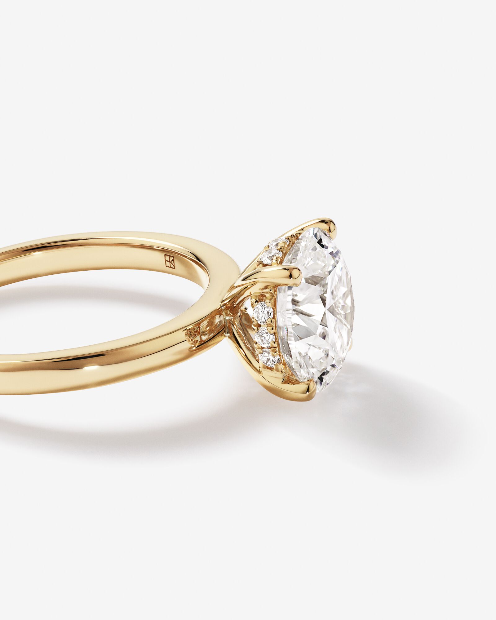 3.10 Carat TW Round Brilliant Laboratory-Grown Diamond Solitaire Ring in 18kt Yellow Gold
