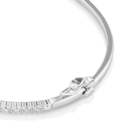 61mm Oval Diamond Bangle with 1 Carat TW of Diamonds in 10kt White Gold 61mm Oval Diamond Bangle with 1 Carat TW of Diamonds in 10kt White Gold