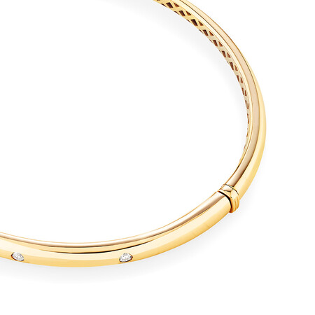 Hammer Set Bangle With 0.15 Carat TW Diamonds In 10kt Yellow Gold Hammer Set Bangle With 0.15 Carat TW Diamonds In 10kt Yellow Gold