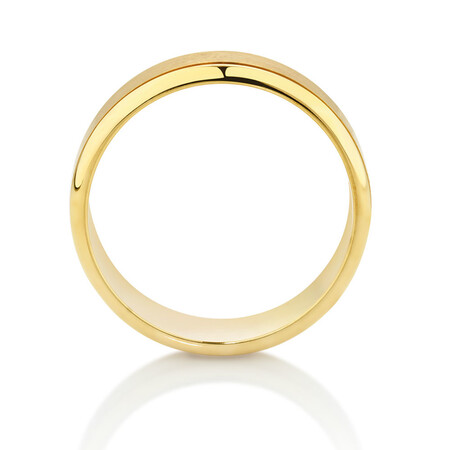 Men's Wedding Band in 10kt Yellow Gold Men's Wedding Band in 10kt Yellow Gold