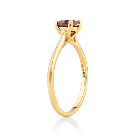 Ring with Rhodolite Garnet in 10kt Yellow Gold Ring with Rhodolite Garnet in 10kt Yellow Gold