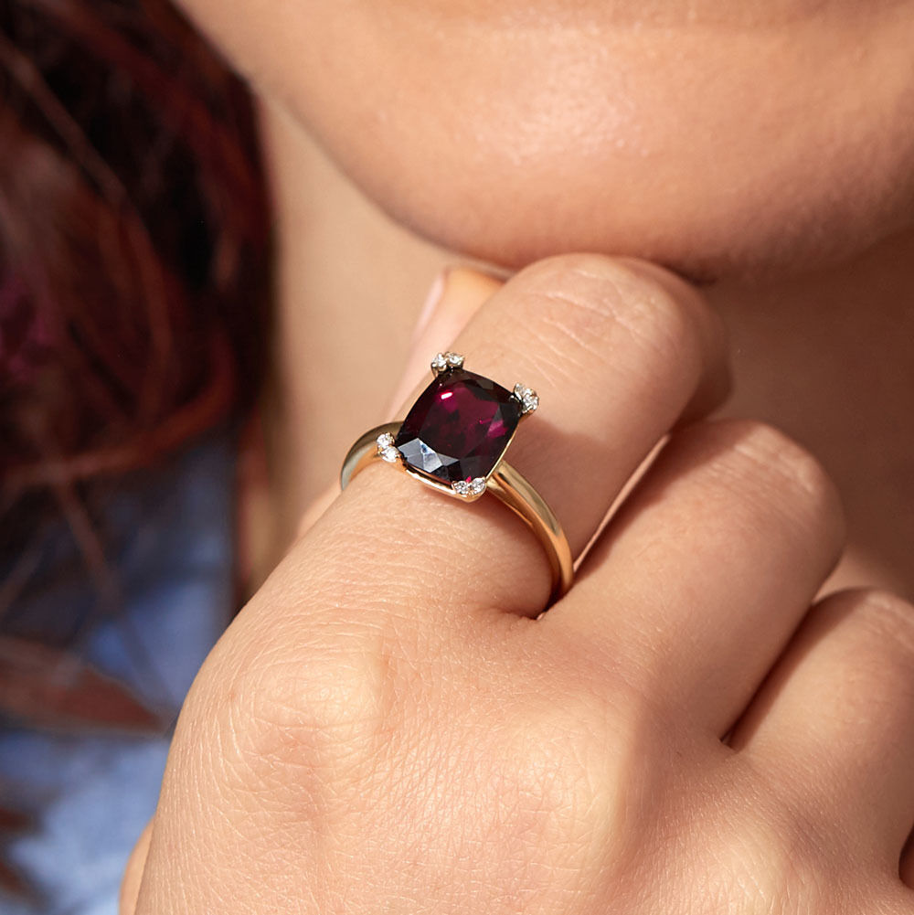 Michael Hill Garnet Ring 2024 favors
