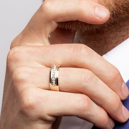 Men's Ring with 1/4 Carat TW of Diamonds in 10kt Yellow Gold Men's Ring with 1/4 Carat TW of Diamonds in 10kt Yellow Gold