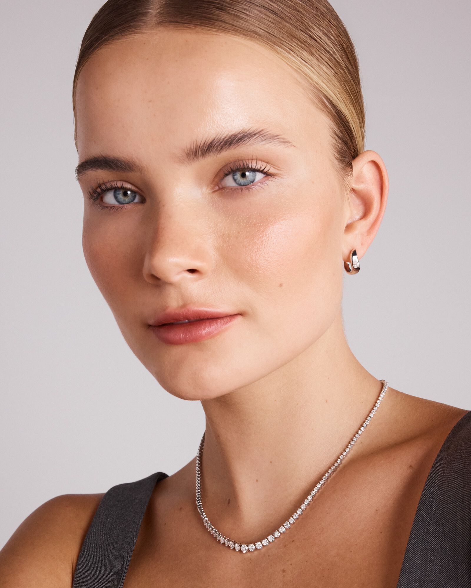6.00 Carat TW Tennis Necklace set in 18kt White Gold