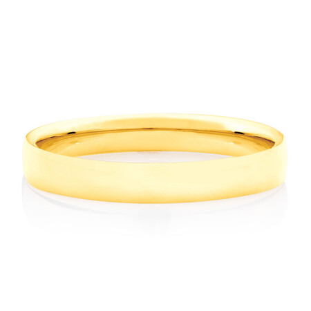 Reverse Bevelled Wedding Band in 10kt Yellow Gold Reverse Bevelled Wedding Band in 10kt Yellow Gold