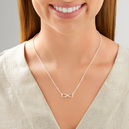 45cm (18") Infinity Necklace in Sterling Silver 45cm (18") Infinity Necklace in Sterling Silver