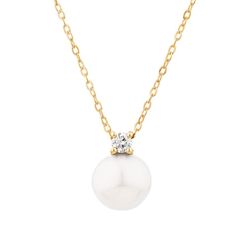 Cultured Freshwater Pearl and Diamond Pendant in 10kt Yellow Gold