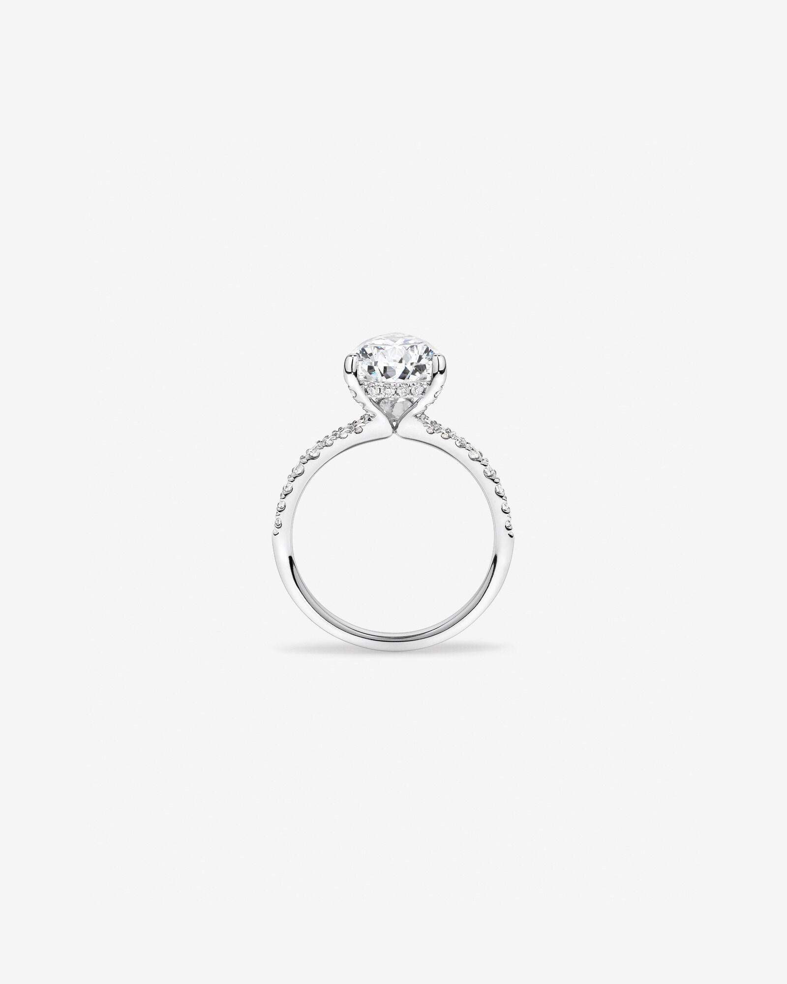 Bague de fiançailles en or blanc 18 carats avec diamant de laboratoire taille poire de 3,50 carats