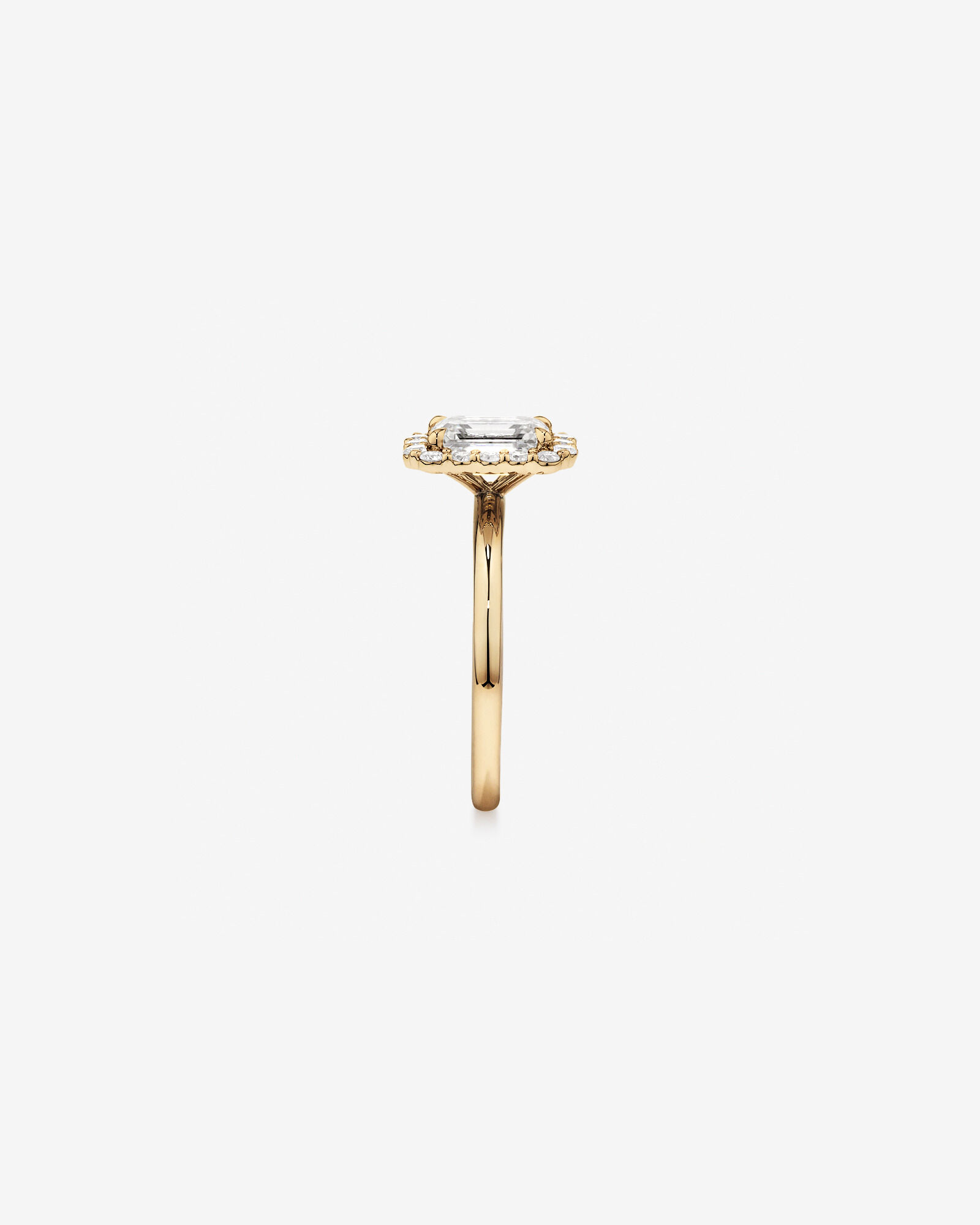Bague de fiançailles en halo de diamants cultivés en laboratoire TW taille émeraude de 1,46 carat en or jaune 14 carats