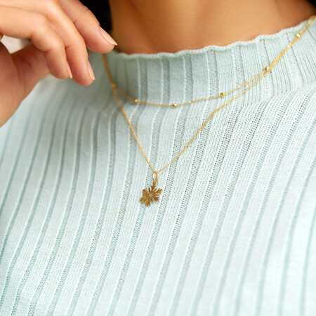 Snowflake Pendant in 10kt Yellow Gold Snowflake Pendant in 10kt Yellow Gold