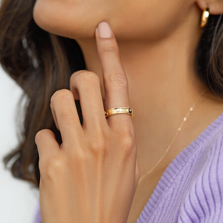 Hammer Set Barrel Ring with 0.10 Carat TW of Diamonds in 10kt Yellow Gold Hammer Set Barrel Ring with 0.10 Carat TW of Diamonds in 10kt Yellow Gold