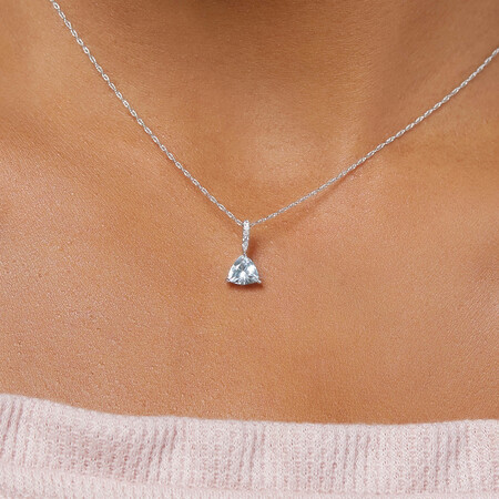 Pendant with Aquamarine with Diamonds in 10kt White Gold Pendant with Aquamarine with Diamonds in 10kt White Gold