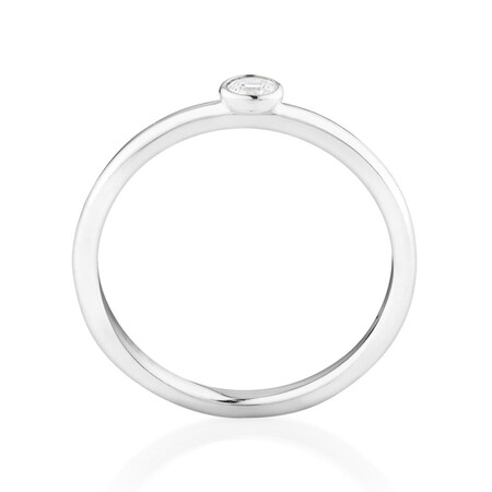 Ring with Cubic Zirconia in Sterling Silver Ring with Cubic Zirconia in Sterling Silver