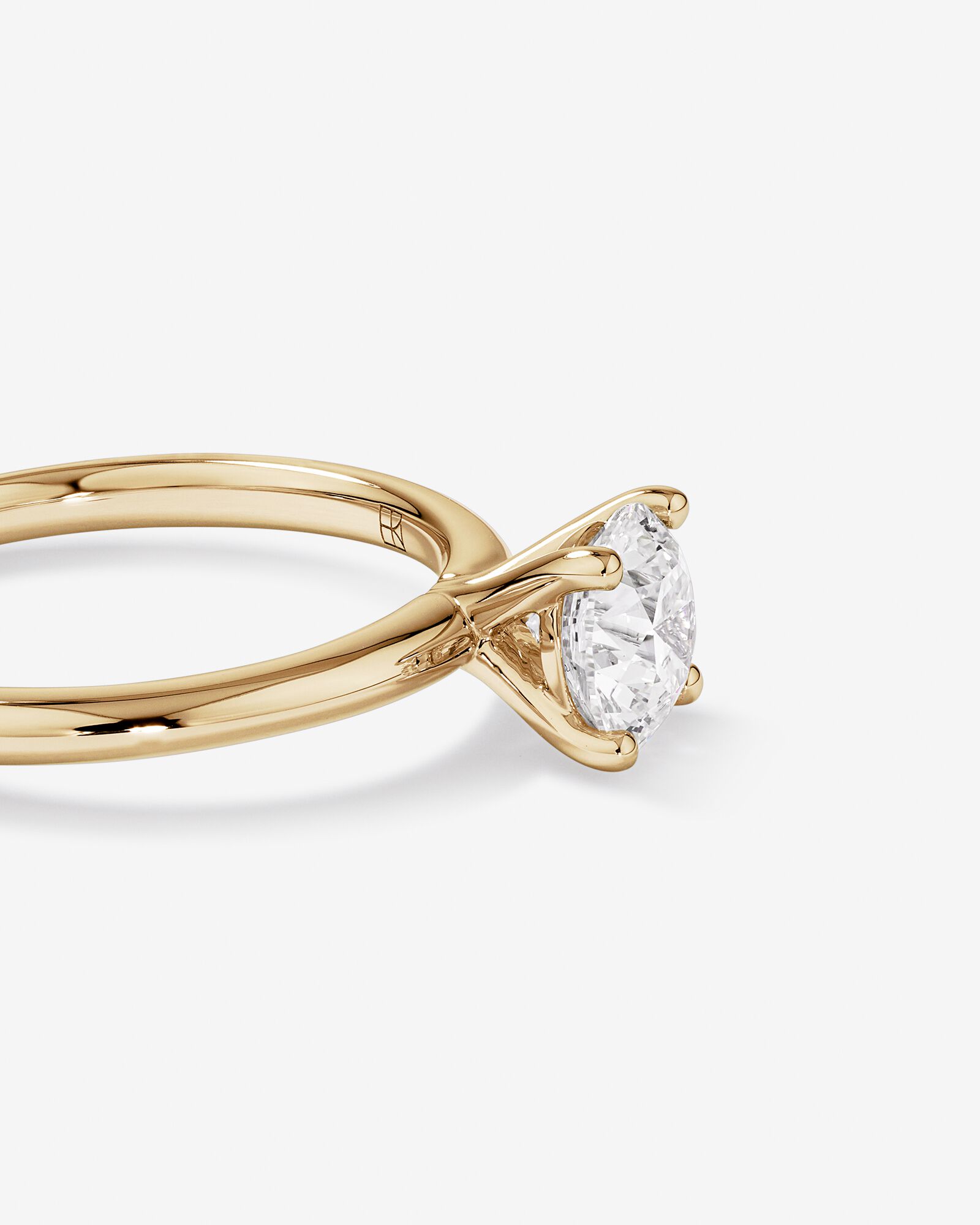 Bague de fiançailles solitaire ronde en diamant brillant de laboratoire TW de 1 carat en or jaune 14 carats