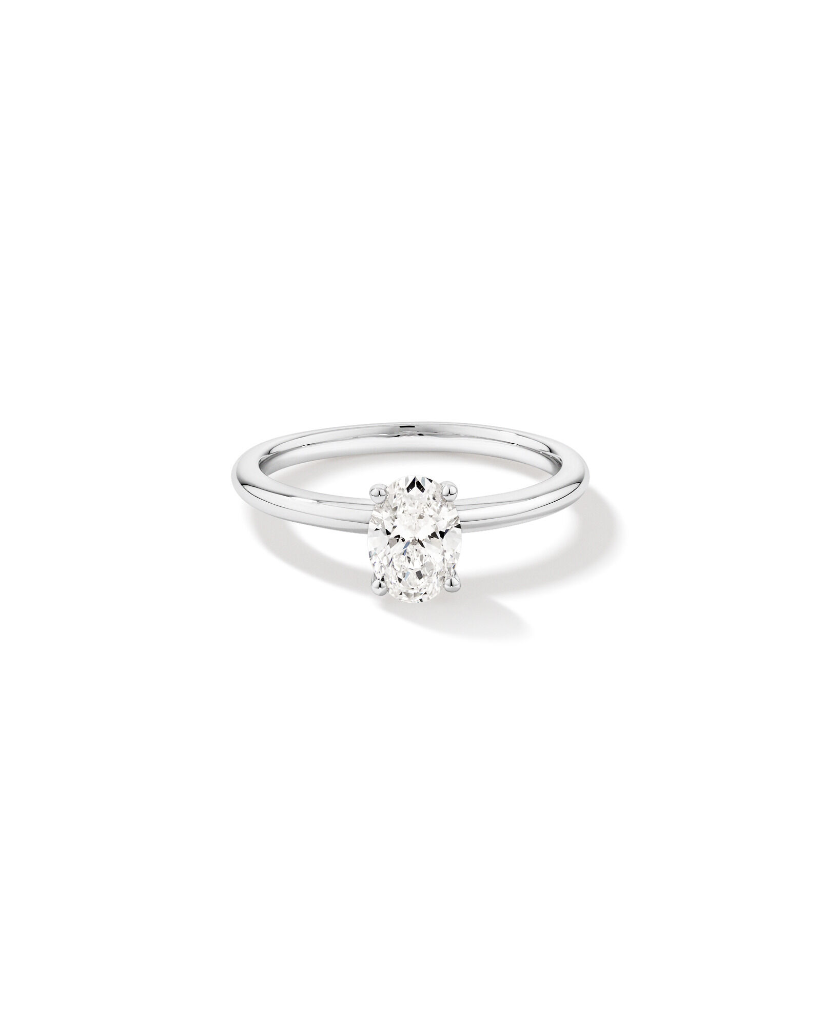 0,70 Carat Poids Total Bague De Fiançailles Solitaire En Diamant De Laboratoire Ovale En Or Blanc 14 Carats