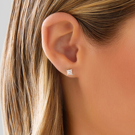 Stud Earrings with 0.96 Carat TW of Diamonds in 14kt White Gold Stud Earrings with 0.96 Carat TW of Diamonds in 14kt White Gold