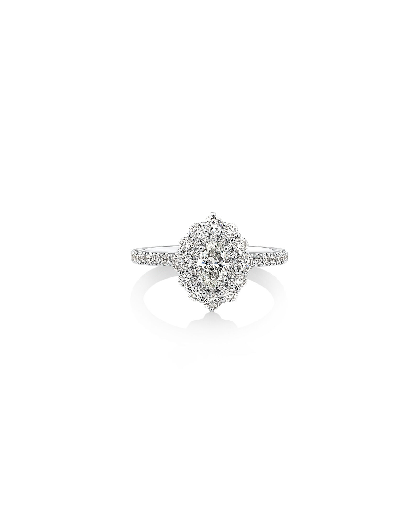Sir Michael Hill Designer Oval Engagement Ring with 0.92 Carat TW Diamonds in 18kt Yellow Gold