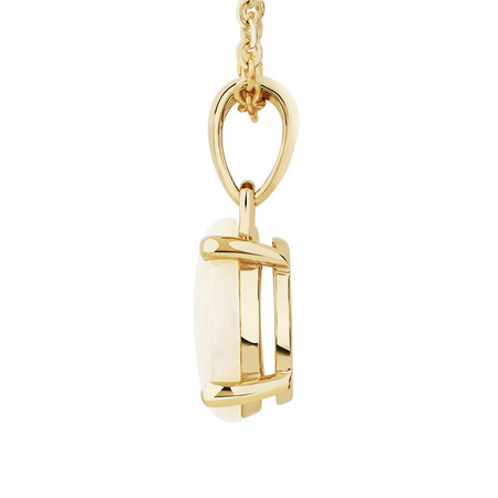Pendant with Opal in 10kt Yellow Gold Pendant with Opal in 10kt Yellow Gold