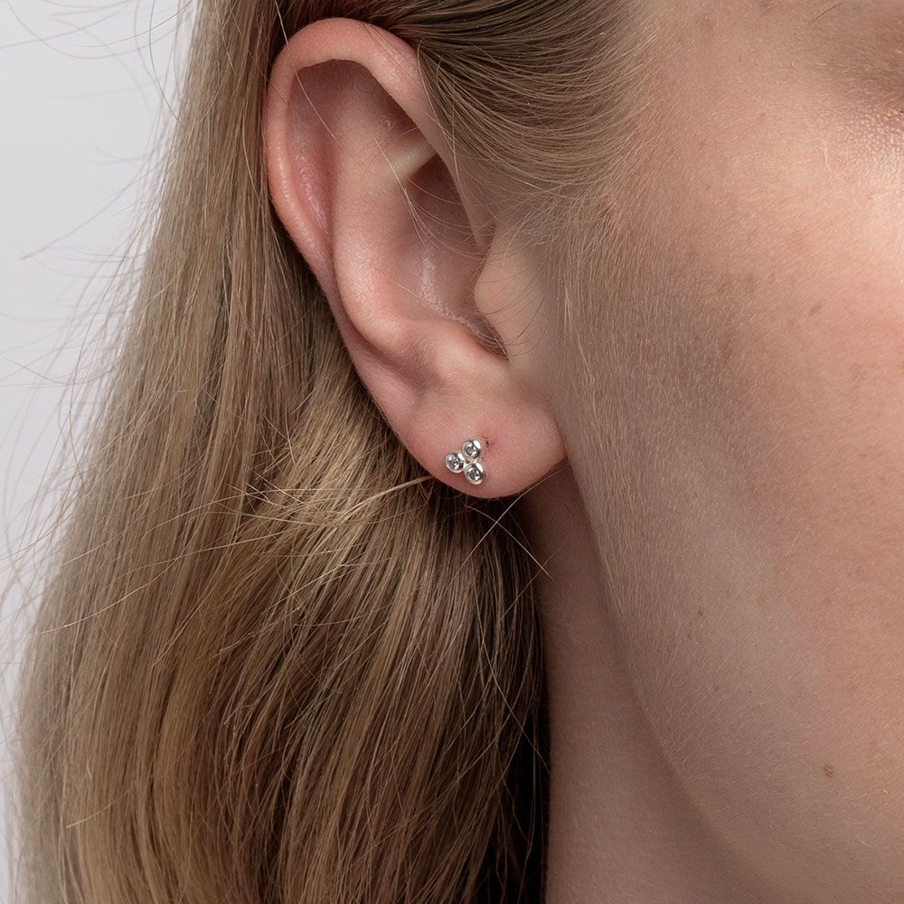 Michael hill kids earrings clearance
