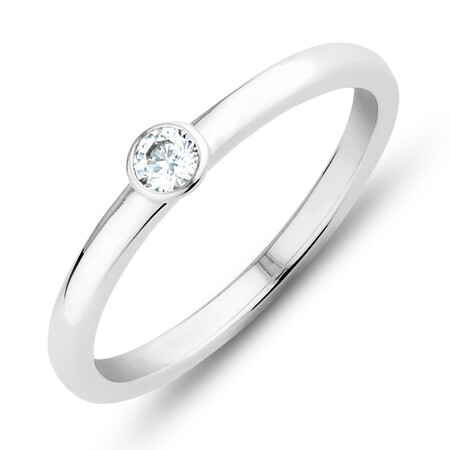 Ring with Cubic Zirconia in Sterling Silver Ring with Cubic Zirconia in Sterling Silver
