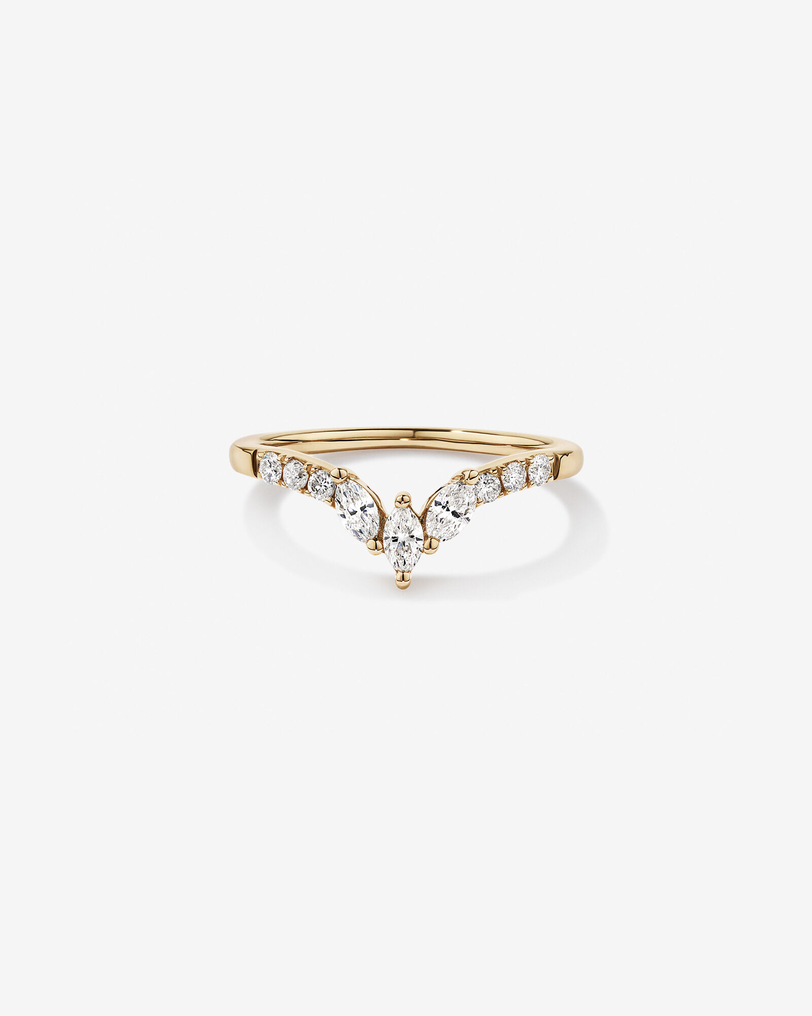 Alliance en or jaune 14 K avec diamants totalisant 0,38 ct