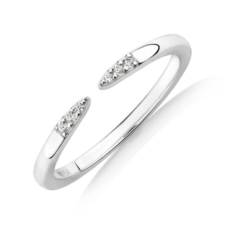 Pointed Open Ring with Cubic Zirconia in Sterling Silver Pointed Open Ring with Cubic Zirconia in Sterling Silver