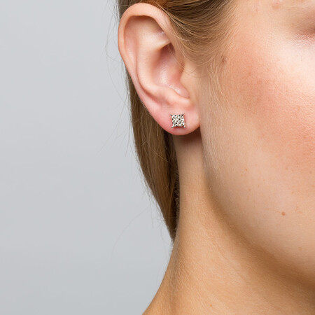 Cluster Stud Earrings with 1/4 Carat TW of Diamonds in 10kt White Gold Cluster Stud Earrings with 1/4 Carat TW of Diamonds in 10kt White Gold