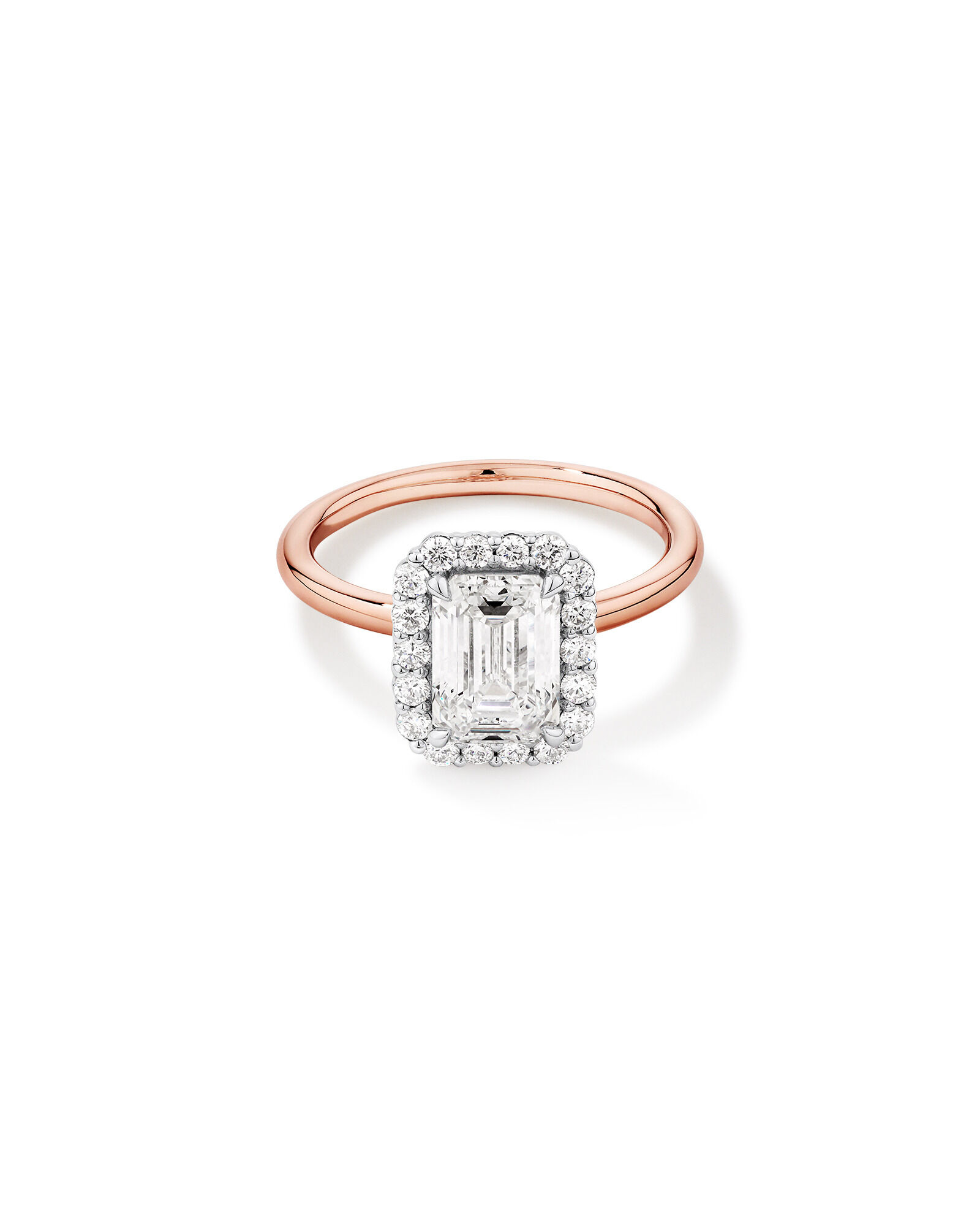 Bague de fiançailles en halo de diamants cultivés en laboratoire TW taille émeraude de 2,34 carats en or rose et blanc 14 carats
