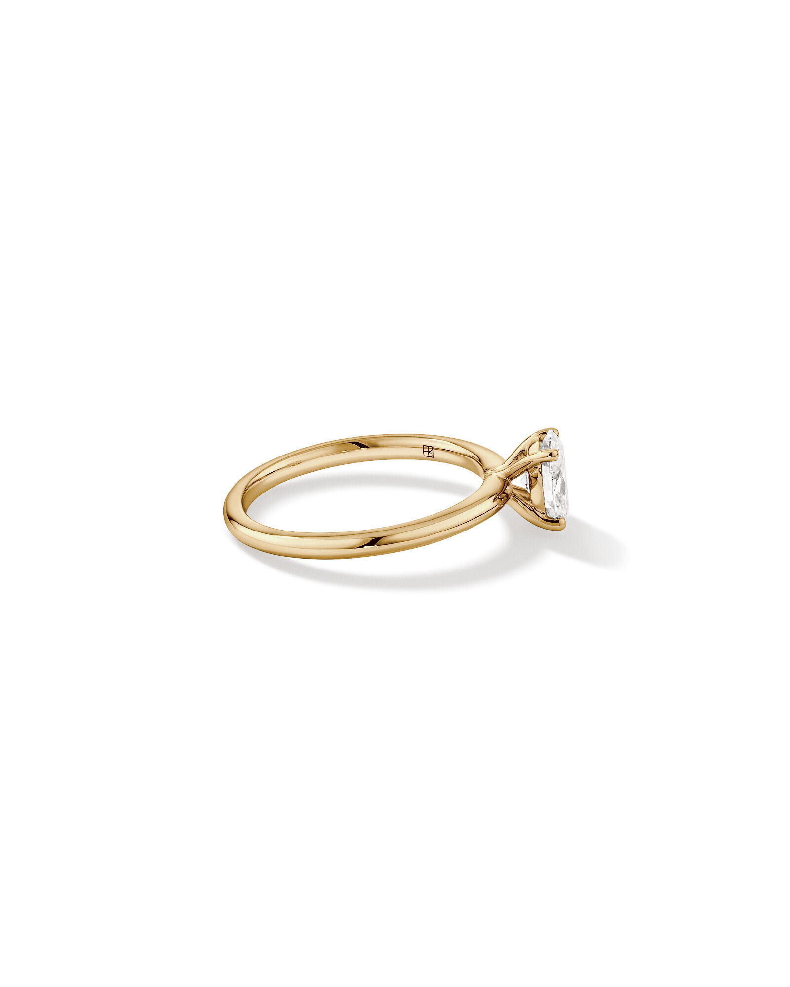 Bague de fiançailles solitaire ovale en diamant cultivé en laboratoire TW de 0,70 carat en or jaune 14 carats
