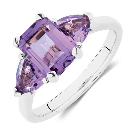 Ring with Natural Amethyst in 10kt White Gold