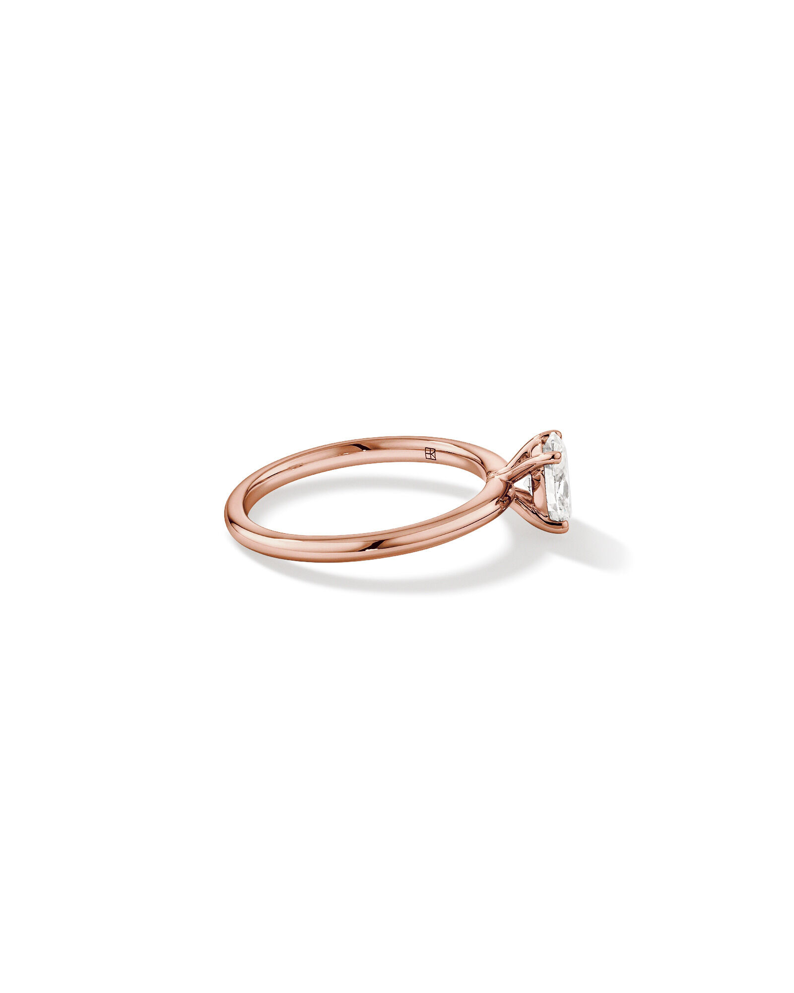 Bague de fiançailles solitaire ovale en diamant cultivé en laboratoire TW de 0,70 carat en or rose 14 carats