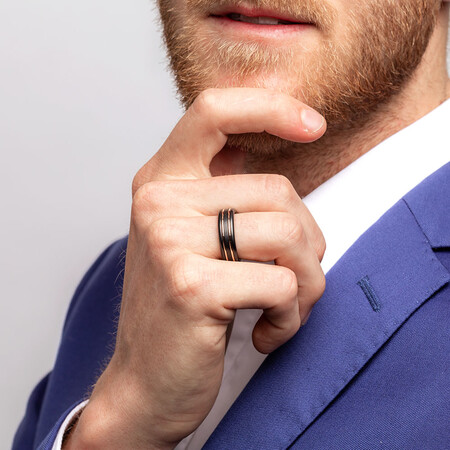 Ring in Black Titanium & 10kt Rose Gold Ring in Black Titanium & 10kt Rose Gold