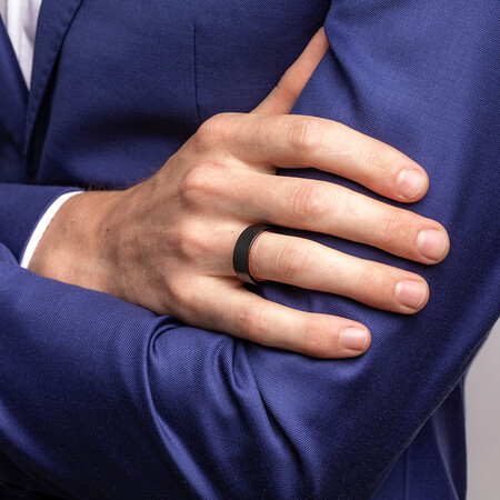 Ring in Black Titanium & 10kt Rose Gold Ring in Black Titanium & 10kt Rose Gold