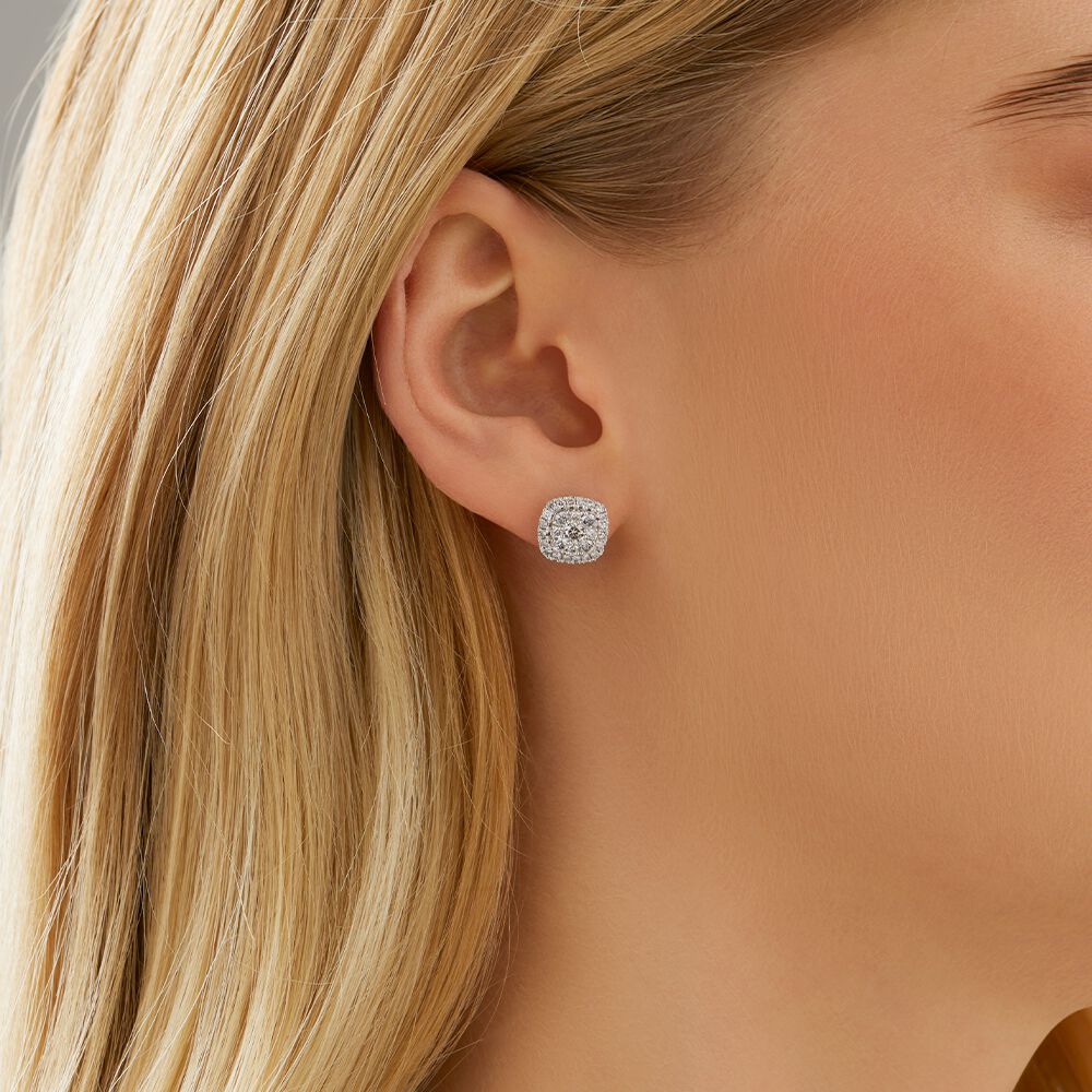 Cluster Earring with 1 Carat TW of Diamonds in 10kt White Gold