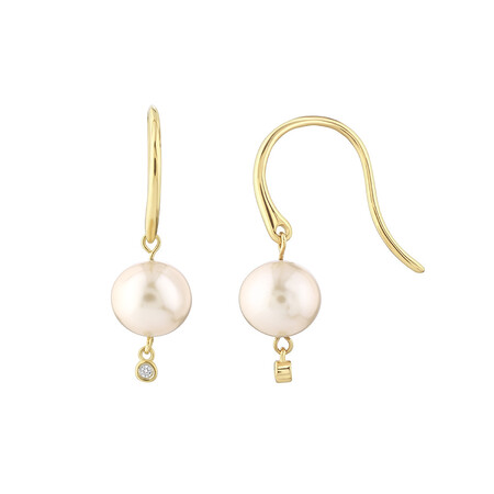 Drop Earrings with Cultured Freshwater Pearl with Diamonds in 10kt Yellow Gold Drop Earrings with Cultured Freshwater Pearl with Diamonds in 10kt Yellow Gold