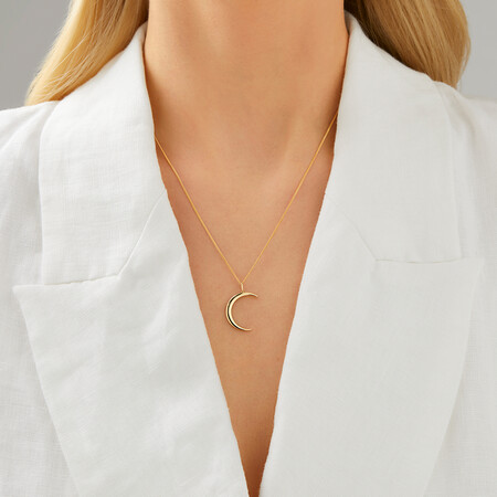 Crescent Pendant in 10kt Yellow Gold Crescent Pendant in 10kt Yellow Gold