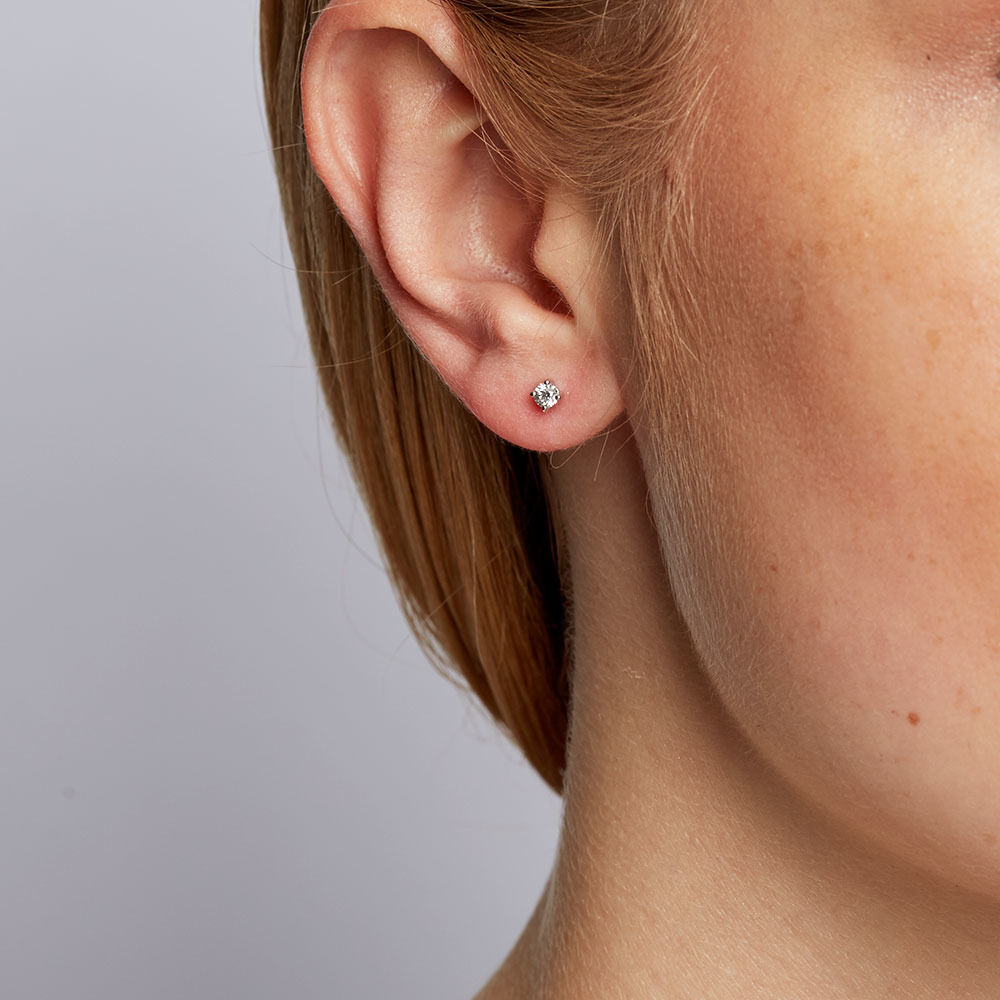 Classic Stud Earrings with 0.18 Carat TW of Diamonds in 10kt White Gold