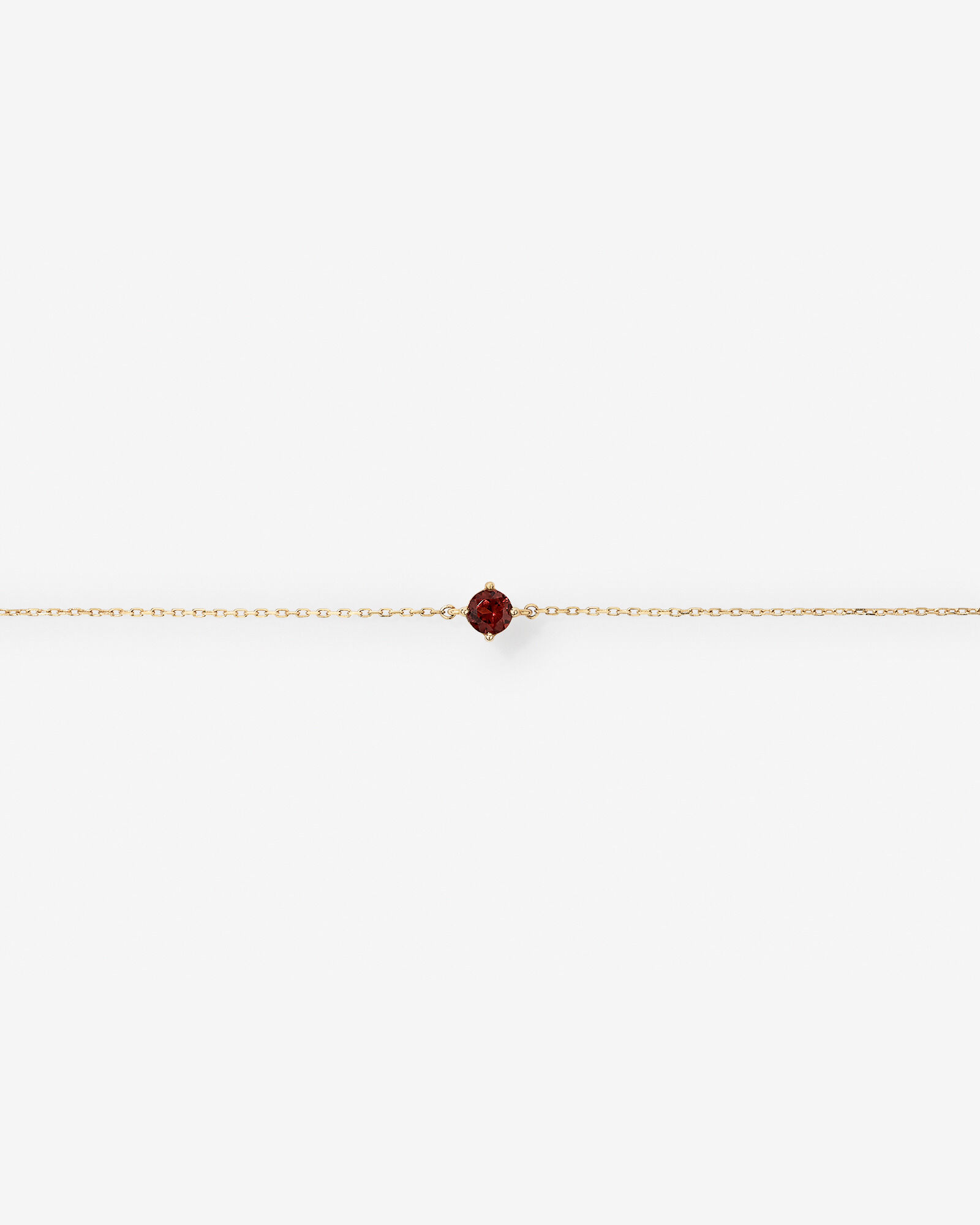 19cm (7.5") Bracelet with Garnet in 10kt Yellow Gold