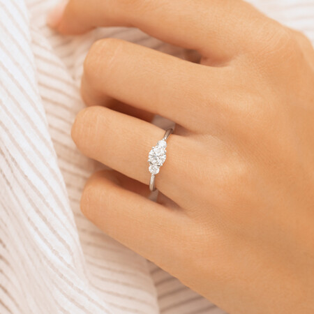 Sir Michael Hill Designer Three Stone Engagement Ring with 0.90 Carat TW of Diamonds in 18kt White Gold Sir Michael Hill Designer Three Stone Engagement Ring with 0.90 Carat TW of Diamonds in 18kt White Gold
