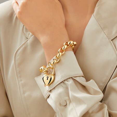 19cm (7.5") 11mm-11.5mm Width Belcher Bracelet in 10kt Yellow Gold 19cm (7.5") 11mm-11.5mm Width Belcher Bracelet in 10kt Yellow Gold