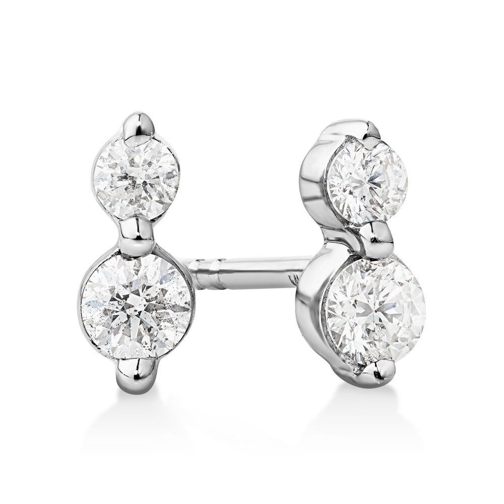 Double diamond studs deals