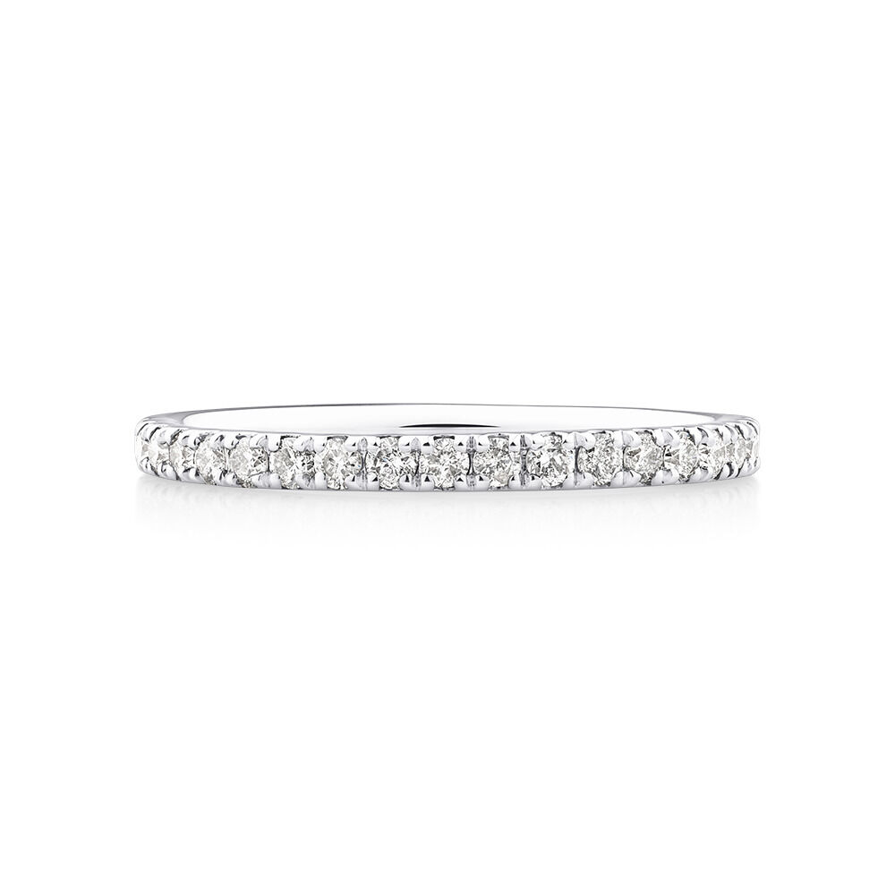 Alliance en or blanc 14 K avec diamants totalisant 0,34 ct