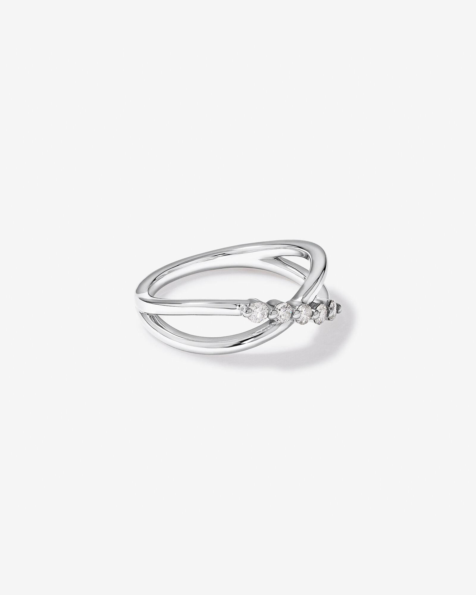 0.20 Carat TW Round Brilliant Diamond Crossover Ring in Sterling Silver