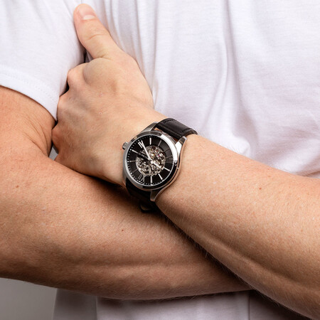 Men's Watch in Stainless Steel & Black Leather Men's Watch in Stainless Steel & Black Leather